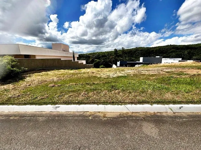 TERRENO; CONDOMINIO; RESIDENCIAL; TERRAS DE SAO LUCAS - RESIDENCIAL; ZONA OESTE; SOROCABA.