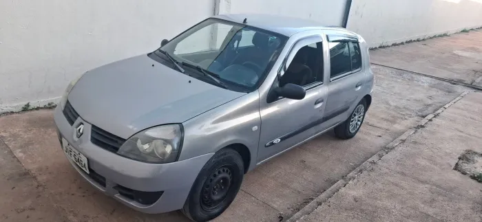 Renault Clio Campus Hi-flex 1.0 16V 5P 2010