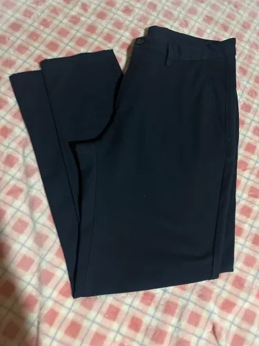 Calça azul marinho da zara 
