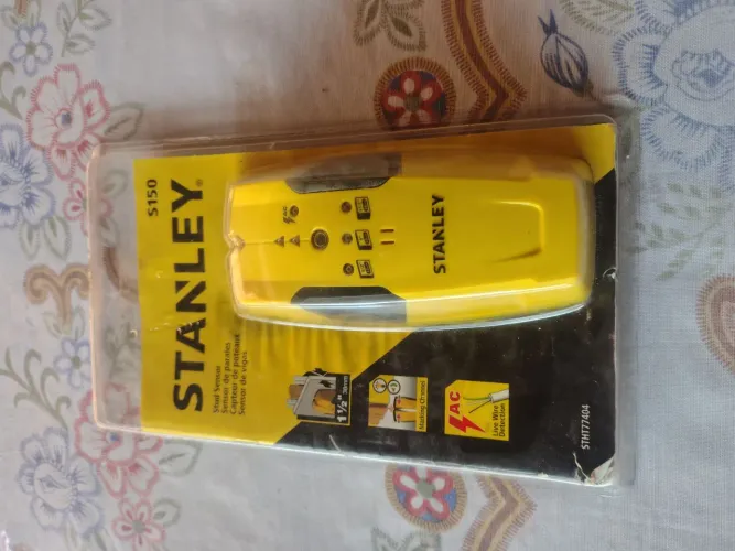 Scaner detector de metais, fios e madeira