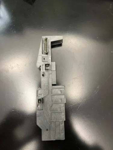MÓDULO SIEMENS ET200S BASE E01 (6ES7 193-4CA50-0AA0)