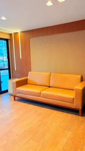 Alugo Excelente Quarto e Sala no Edf. Racine