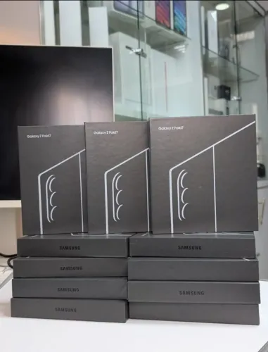Samsung Galaxy Z Fold 7 Lacrado com 1TB