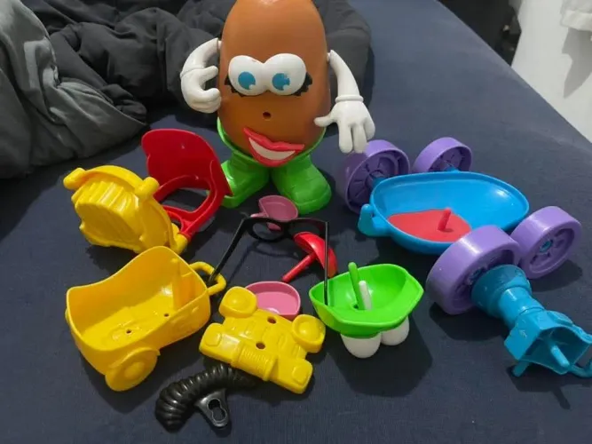 Boneco cabeça de batata 2 em 1 