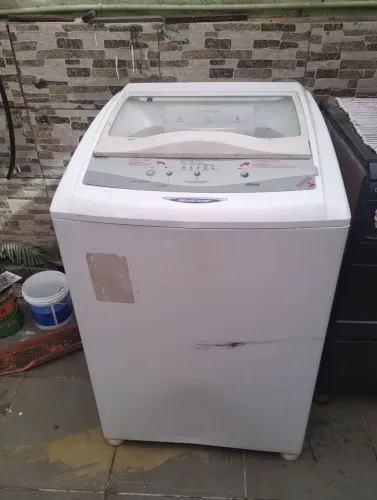 Lavadora de roupas Brastemp 8 Kg usada
