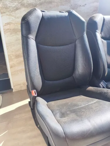 Bancos Toyota Corolla 2023- original, muito novo 