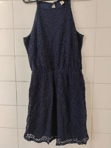 Vestido Azul Rendado