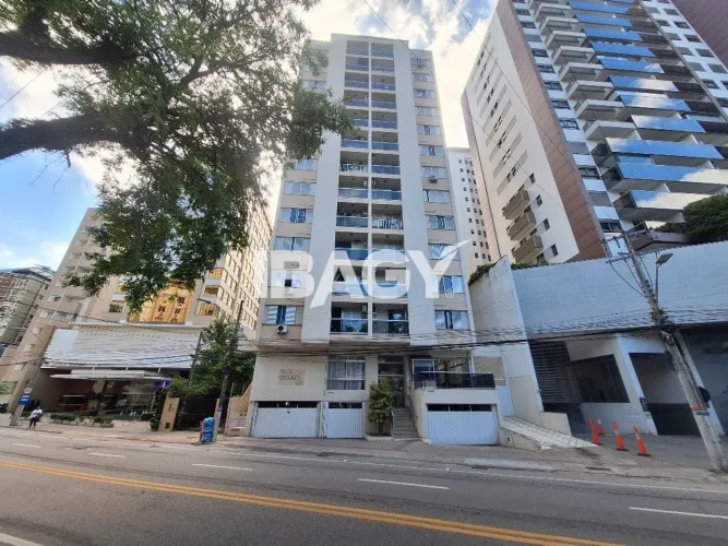 Excelente Apartamento 3 dormitório(s) em Centro - Florianópolis