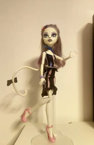 Monster High Catrine DeMew G1
