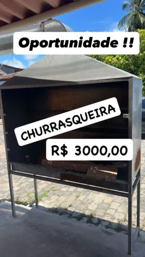 Churrasqueira 1,50 X 1,80 (C x H) + 10 Grelhas 0,70cm x 0,26cm (0,70cm já com o pegador).