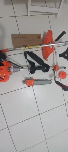 Roçadeira com motopoda