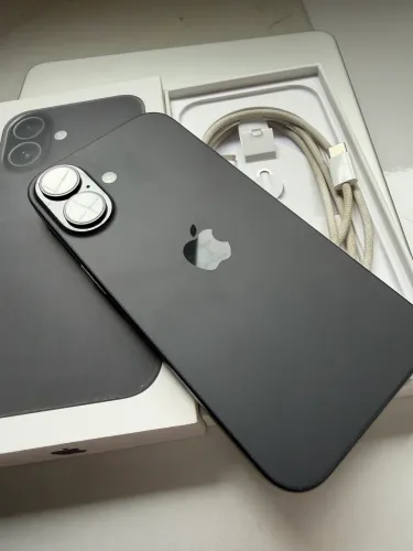 iPhone 16 256gb Black