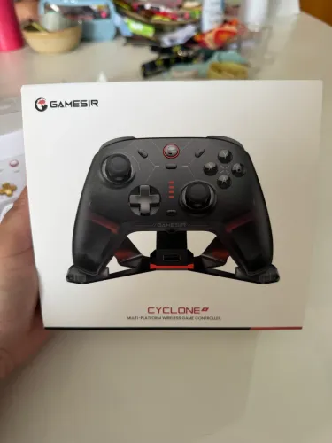Controle Gamesir Cyclone 2 + Dock de Carregamento