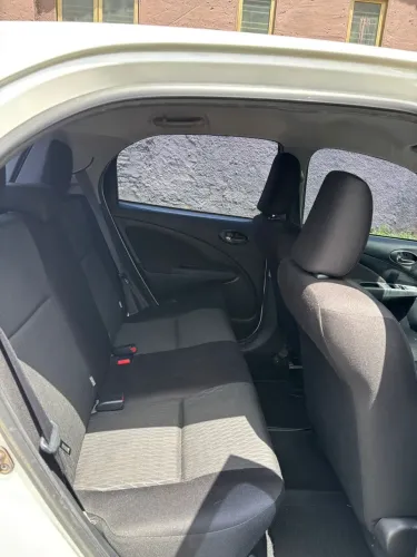 Toyota Etios X 1.3 Flex 16V 5P Mec. 2017