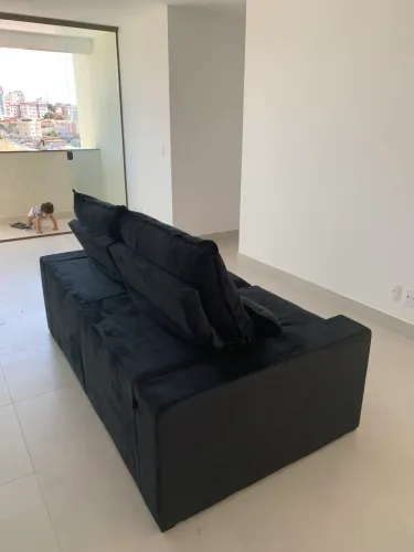 Sofá retrátil preto 2 m 