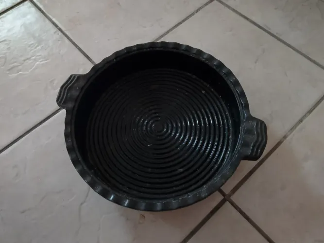 Forma/ Frigideira de ferro