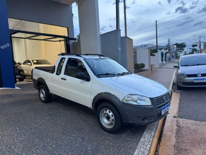 Fiat Strada Working 1.4 MPI Fire Flex 8V CE 2013