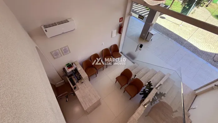 Repasso Clinica Odontologica Alto Padrão com Mezano e 70 m² em Candeias, Vitória da Conqui
