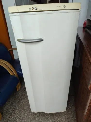 Geladeira Eletrolux