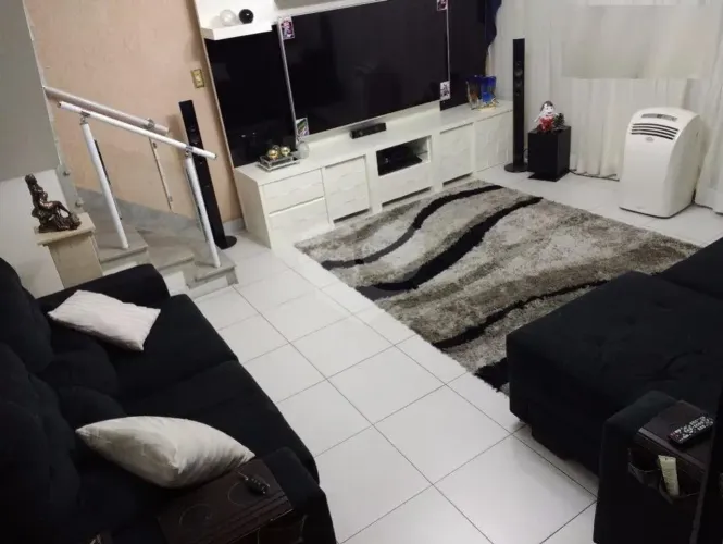 Sobrado à venda com 3 quartos em Vila Medeiros, São Paulo