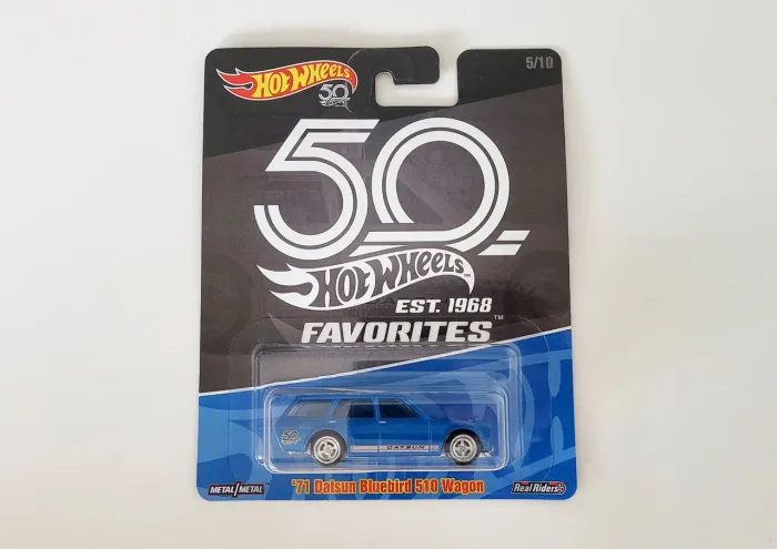 Datsun Wagon hot Wheels Premium ( cartela já foi aberta)