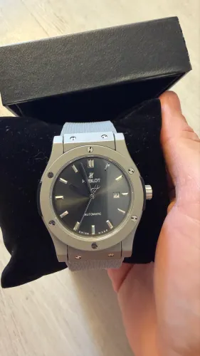 Relógio Hublot linha premium 