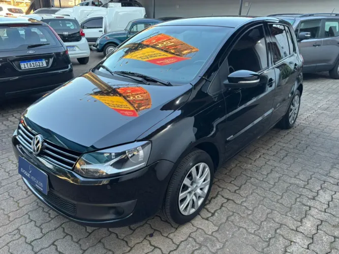 Volkswagen Fox 1.6 MI Total Flex 8V 5P 2012