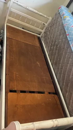 Cama de Solteiro