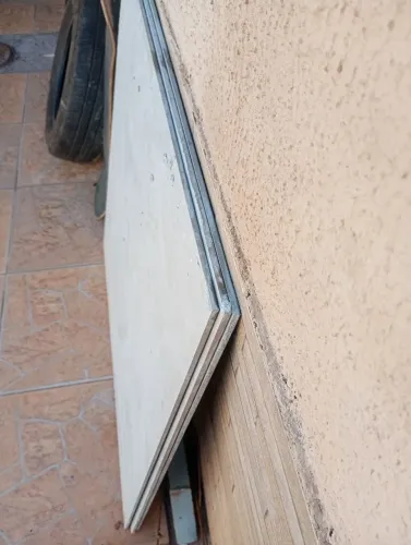 Vendo porcelanato 3 peças