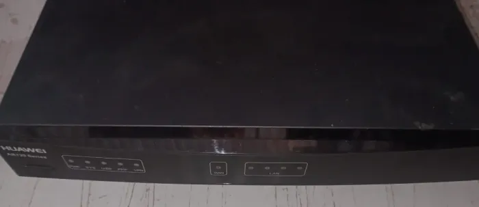 Huawei AR120 Series (**usado**)
