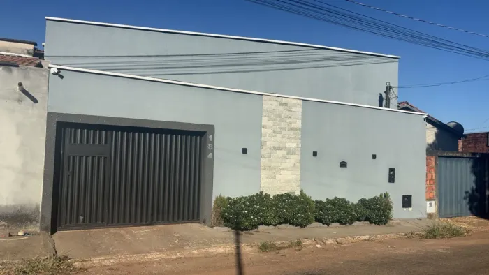 Vende se casa