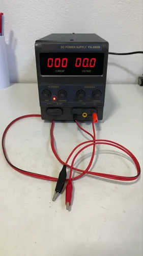 Fonte de alimentação digital Yx- 305d