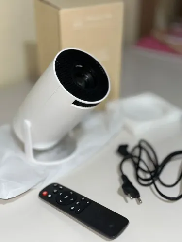 Projetor HY300 Smart 4K