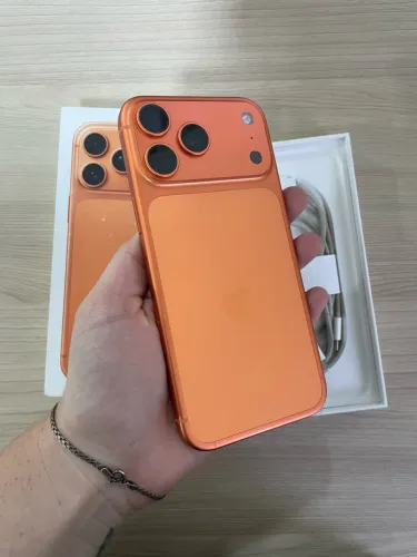 iPhone 17 Pro Max 256GB Laranja NOVO