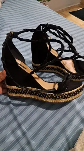 VENDO SALTO ALTO PRETO PLATAFORMA