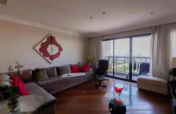 Apartamento à venda no Condomínio Green Hill, no Indianópolis em São Paulo - SP
