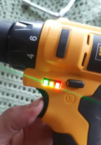 Furadeira Nóva (Profissional) 12V Sem Fio + Maleta Completa