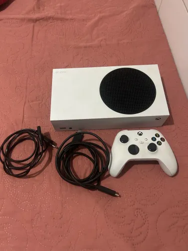 Xbox Series S [512 GB ] - Muito Bem Cuidado