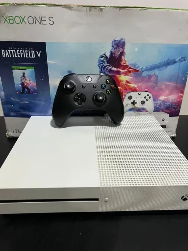 Xbox one s usado-execelente estado não aceito troca apenas dinheiro 