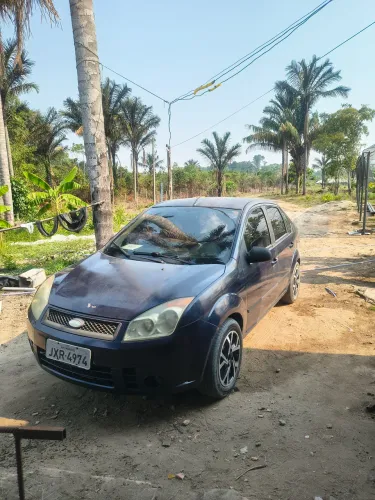 Ford Fiesta Sedan 1.0 8V Flex 4P 2008