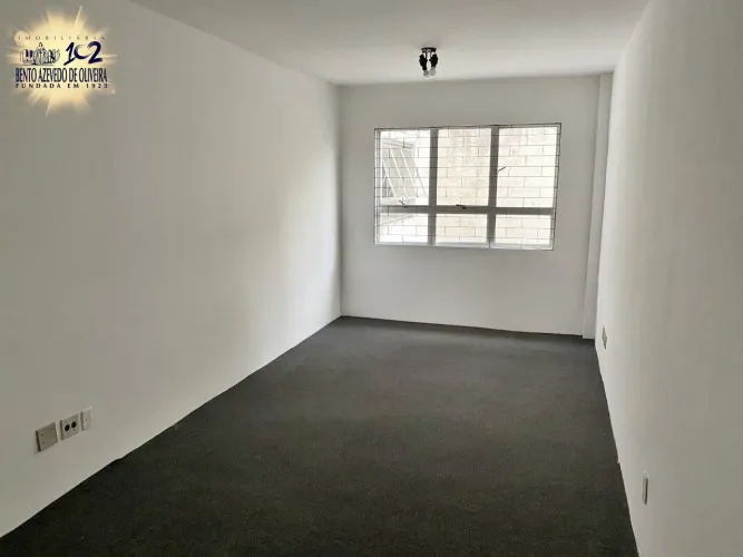 Sala Comercial perto do Carrefour e Assis Brasil