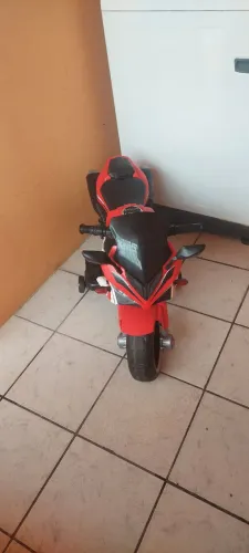 moto elétrico infantil