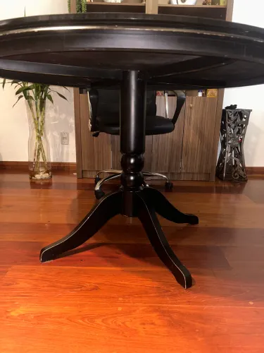 Mesa redonda madeira com tampo de vidro