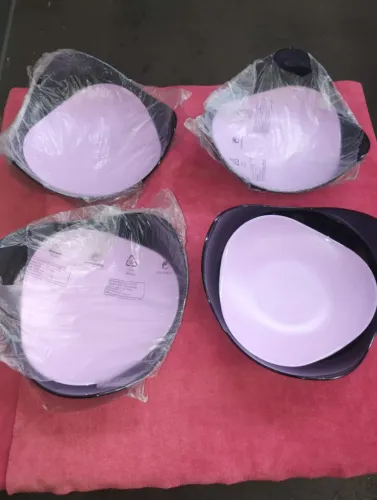 Kit com 4 fruteiras preto e rosa Tupperware 