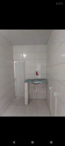 Aluga-se kitnet na liberdade