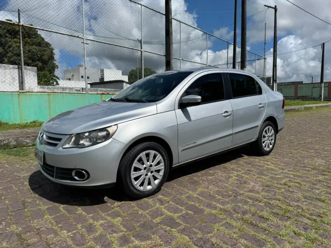 Volkswagen Voyage Comf/highli. 1.6 MI T.flex 8V 4P 2012