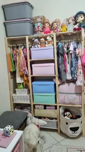 Arara guarda-roupa 
