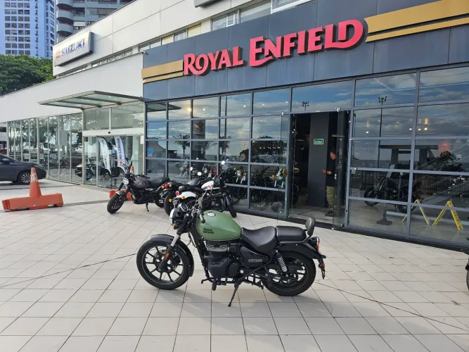 METEOR 350 2025 17800KMS ISRAEL 9 8 3 0 5 7 5 4 3