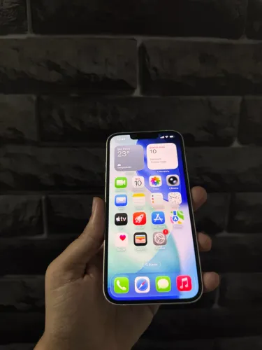 iPhone 13 - Bateria em 84% Todo ORIGINAL
