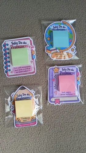 Lembrancinha Dia dos Professores - Card + Post-it 4×4 cm ?